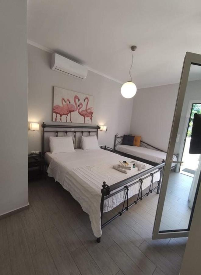 Tsoutis Rooms Almiropótamos Exterior foto